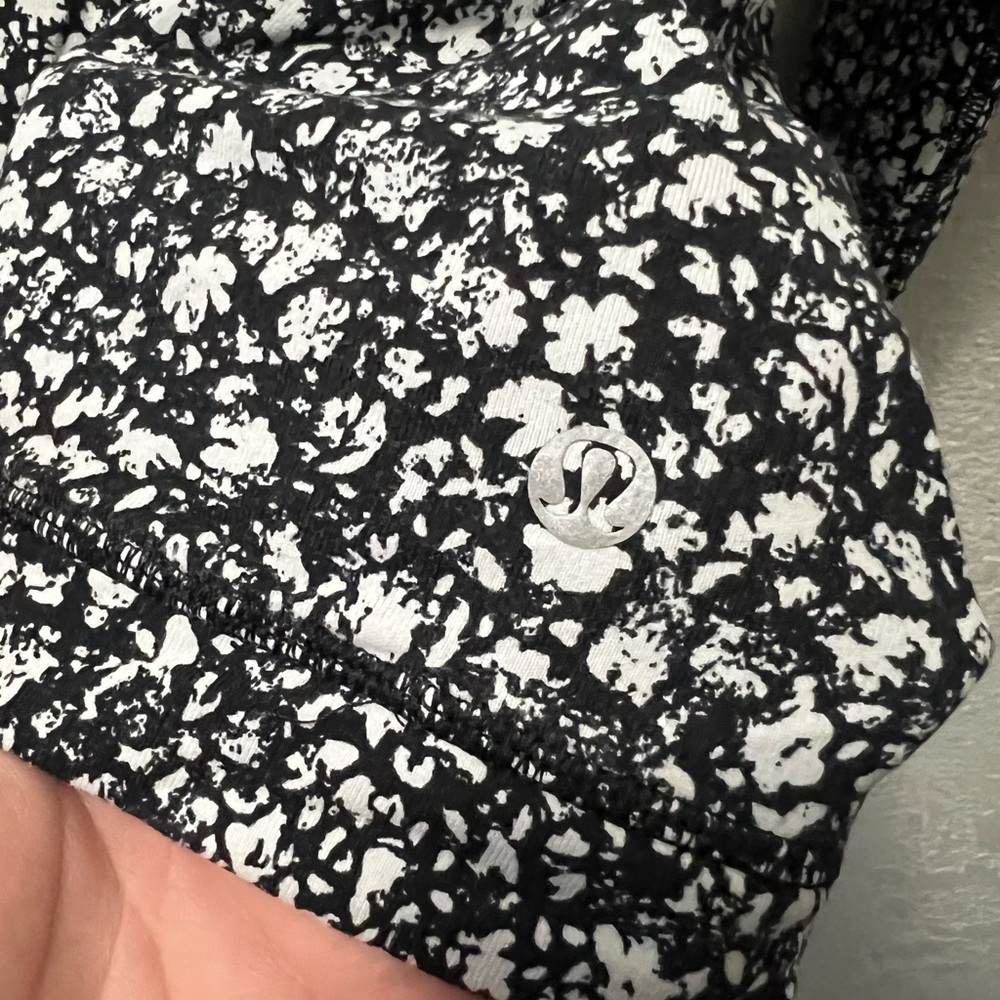 Lululemon Rulu Run Long Sleeve Shirt Venture Floral Alpine White Black - Picture 7 of 11
